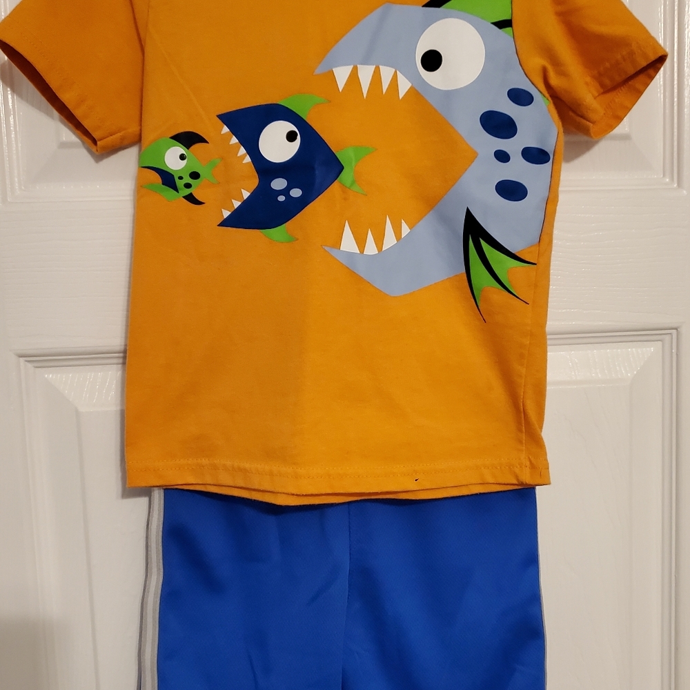 Garanimals, boys, size 4T, 2-piece short set